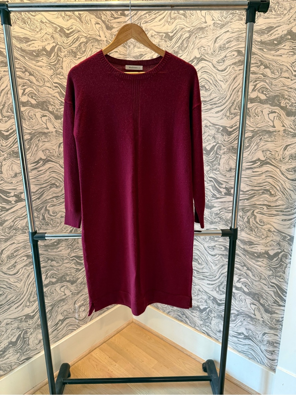 Women's Knit Shift Dress in Burgundy w/Scarf